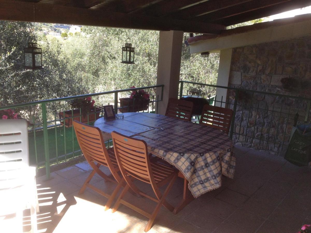 Casa Vacanze Uliveto Бордигера Экстерьер фото